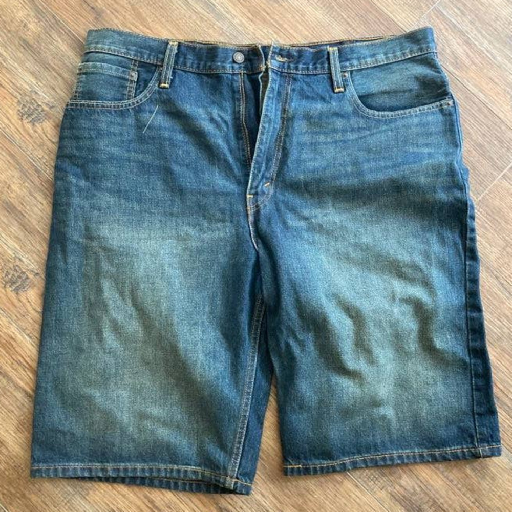 Men's Levi's Big and Tall Jean Shorts Size 40 Medium Wash